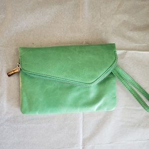 Green hobo clutch